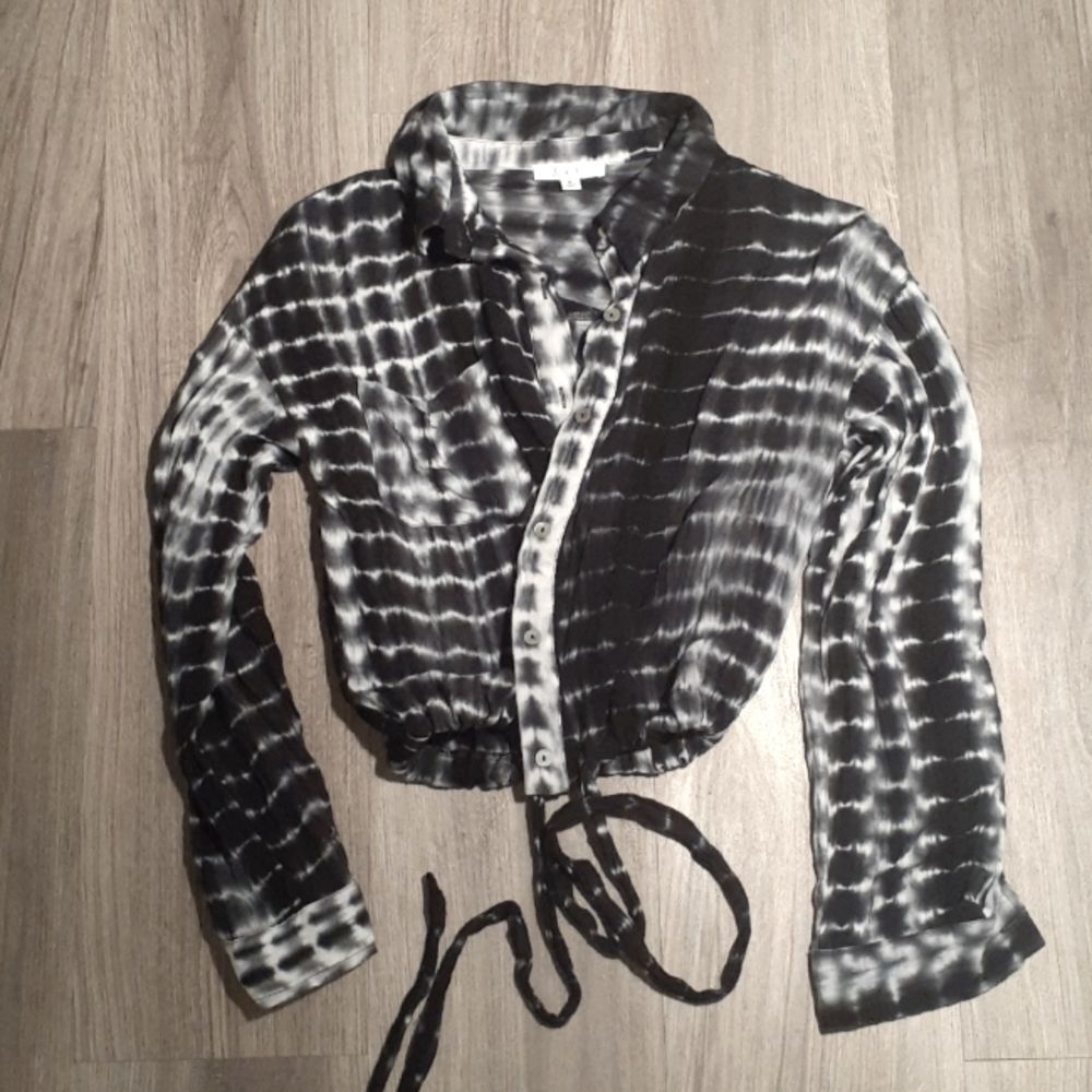 Sage and Citrus Black and White Tie Dye Shirt Blouse